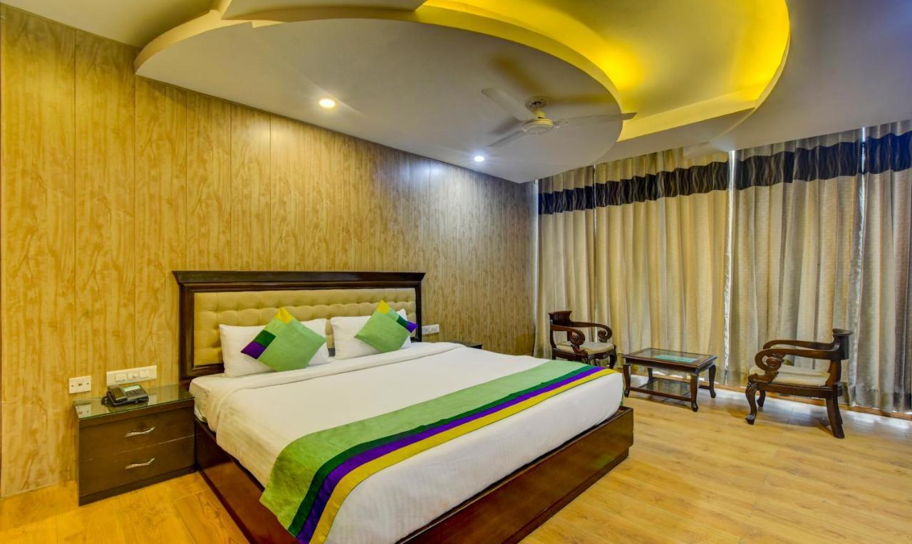 Treebo Elysee, Patel Nagar Dehradun Exterior photo