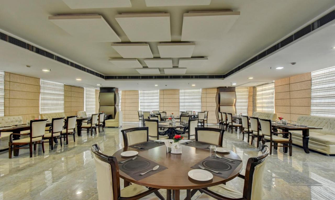 Treebo Elysee, Patel Nagar Dehradun Exterior photo