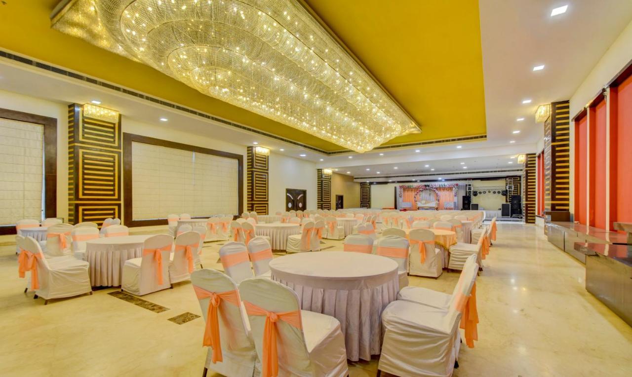 Treebo Elysee, Patel Nagar Dehradun Exterior photo