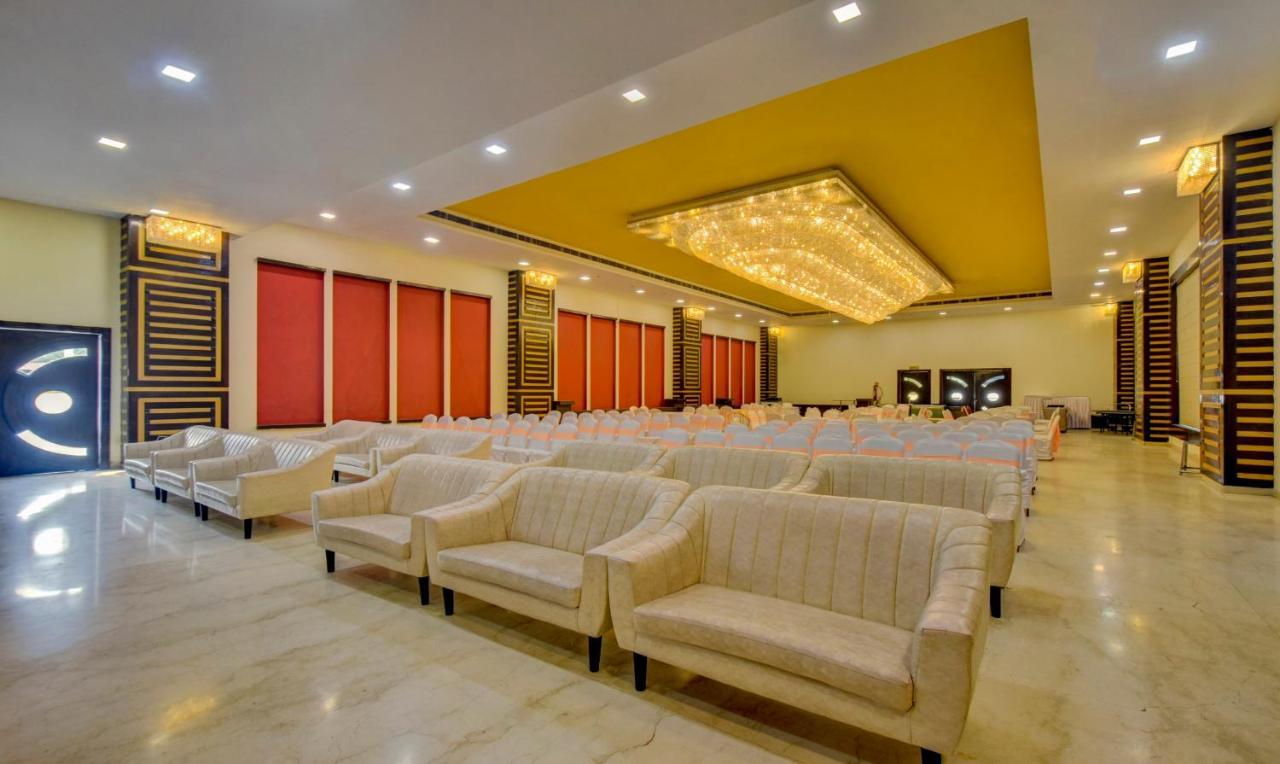 Treebo Elysee, Patel Nagar Dehradun Exterior photo