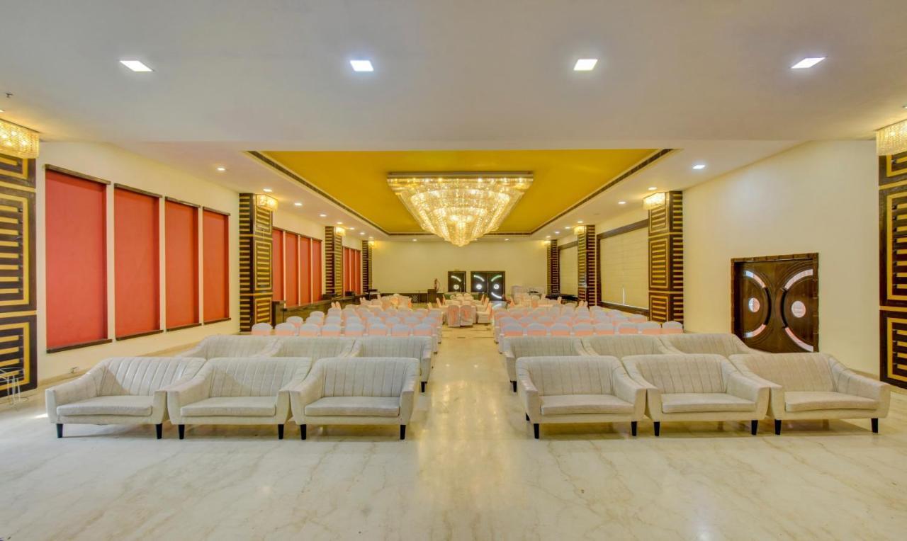 Treebo Elysee, Patel Nagar Dehradun Exterior photo